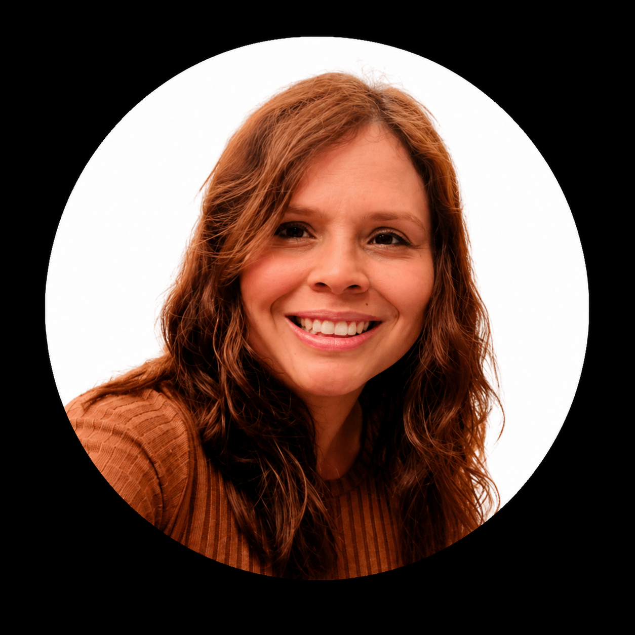 Karen Flores Roca - Product Owner IA y arquitecta de agentes en banca
